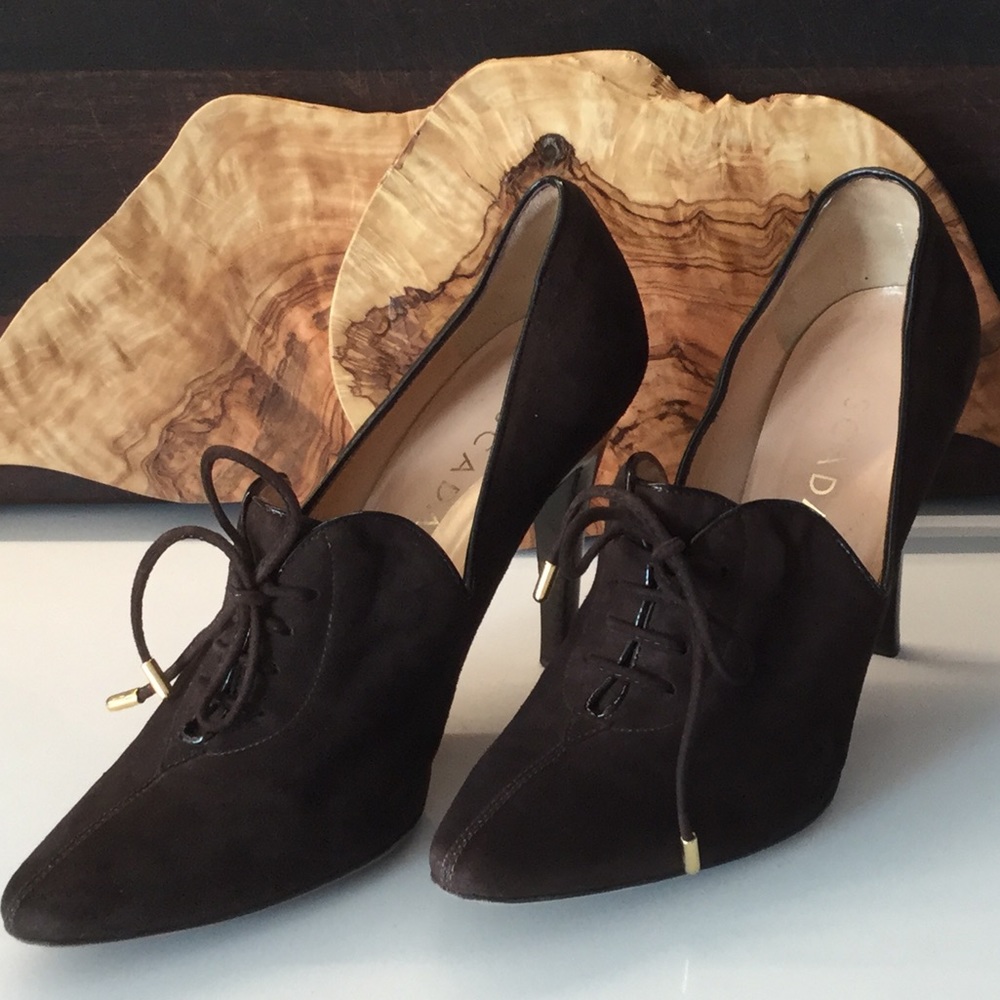 Escada brown suede pumps